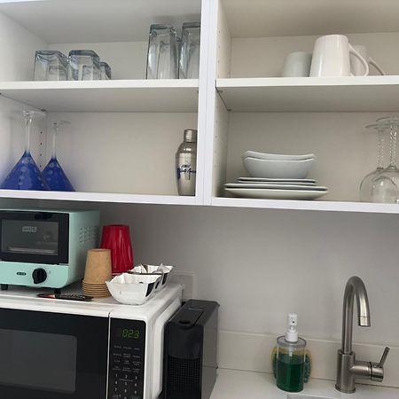 Men Only Clothing Option Guesthouse Near Wilton Manors 劳德代尔堡 外观 照片