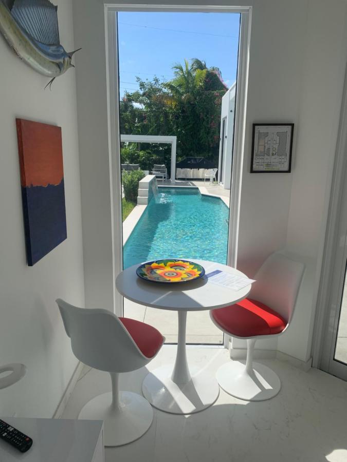Men Only Clothing Option Guesthouse Near Wilton Manors 劳德代尔堡 外观 照片
