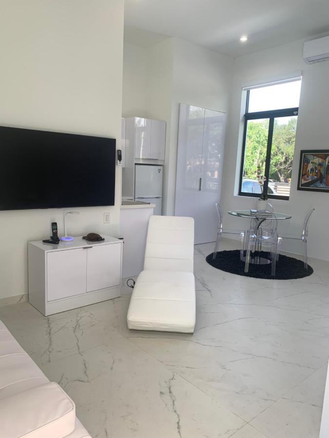 Men Only Clothing Option Guesthouse Near Wilton Manors 劳德代尔堡 外观 照片