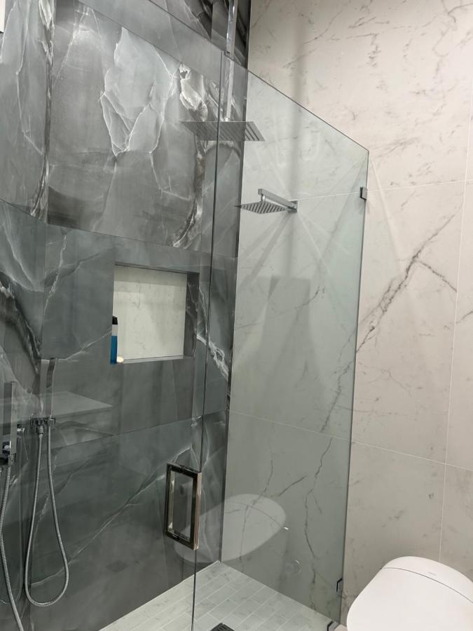 Men Only Clothing Option Guesthouse Near Wilton Manors 劳德代尔堡 外观 照片