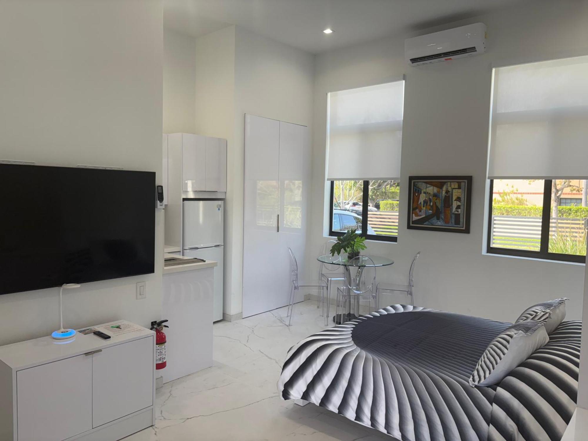 Men Only Clothing Option Guesthouse Near Wilton Manors 劳德代尔堡 外观 照片