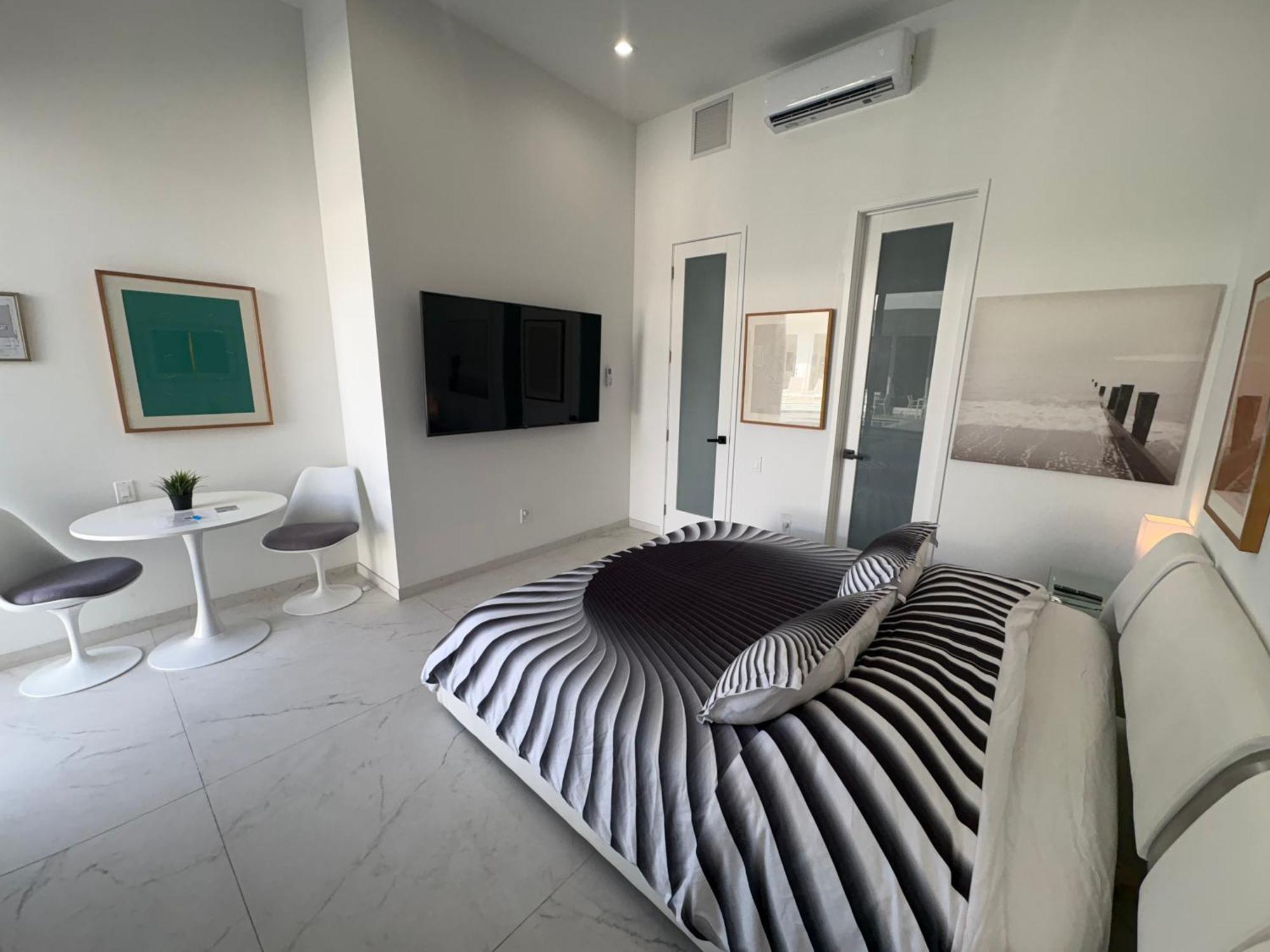 Men Only Clothing Option Guesthouse Near Wilton Manors 劳德代尔堡 外观 照片
